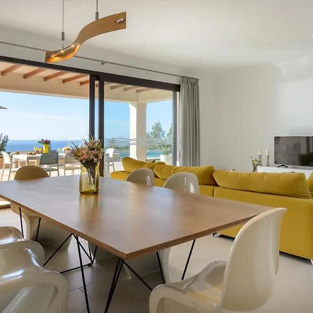 Sa Rota Luxury Sea Views Vila